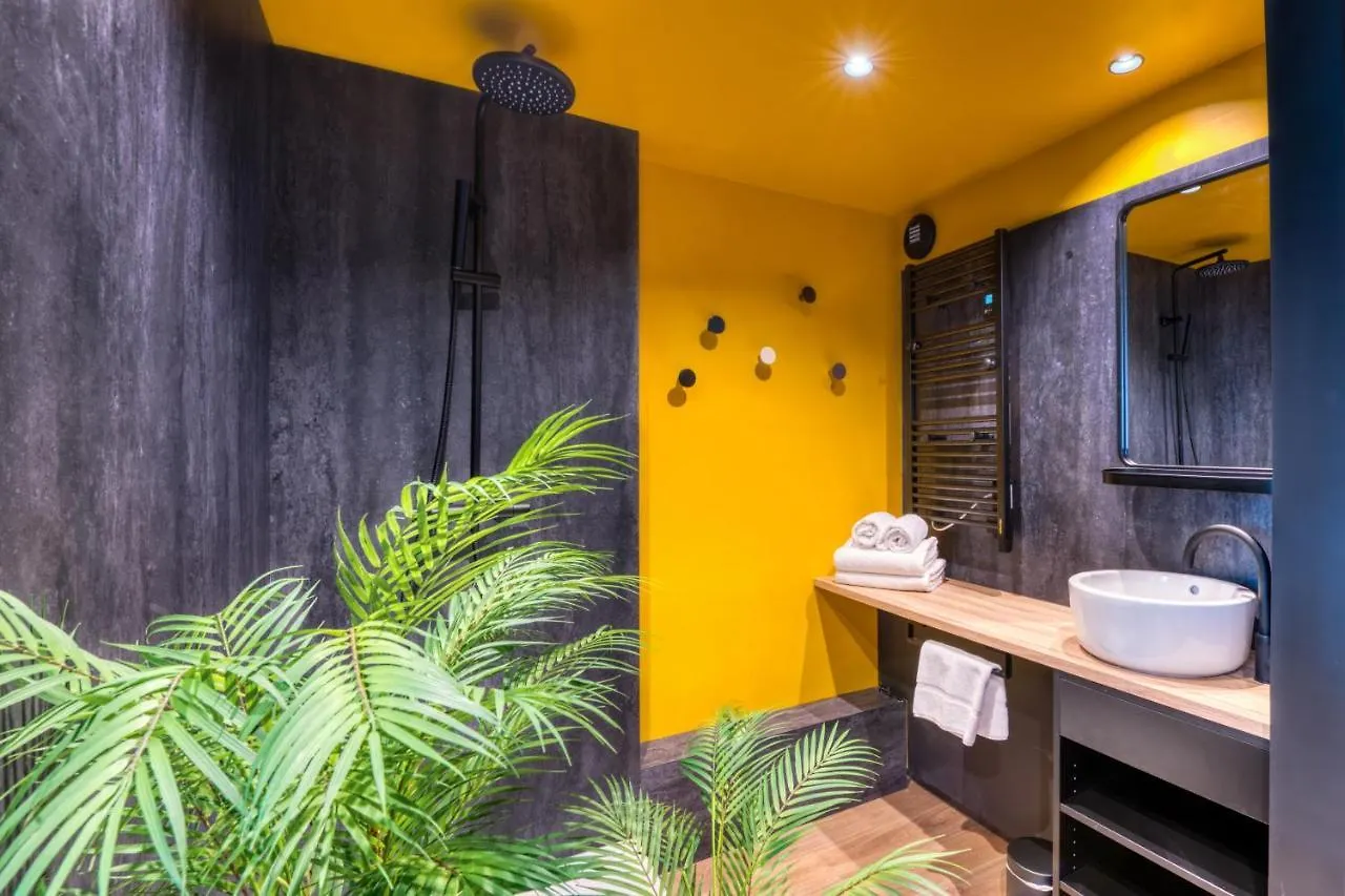 Aparthotel Cowool Awinion